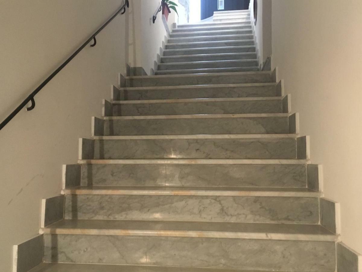 Discesa Delle Capre Studio Confort Palermo Exteriör bild