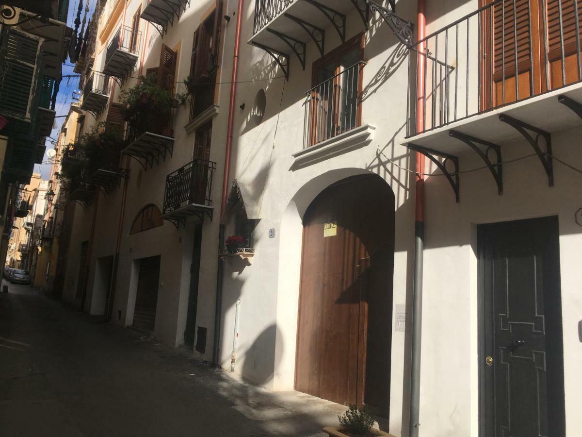 Discesa Delle Capre Studio Confort Palermo Exteriör bild